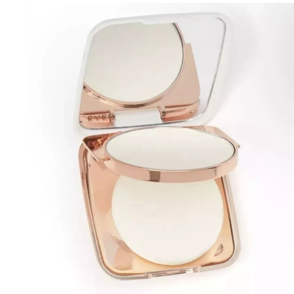 Ever By StellaDot Blur Perfecting Face Powder - Picture 3 of 5